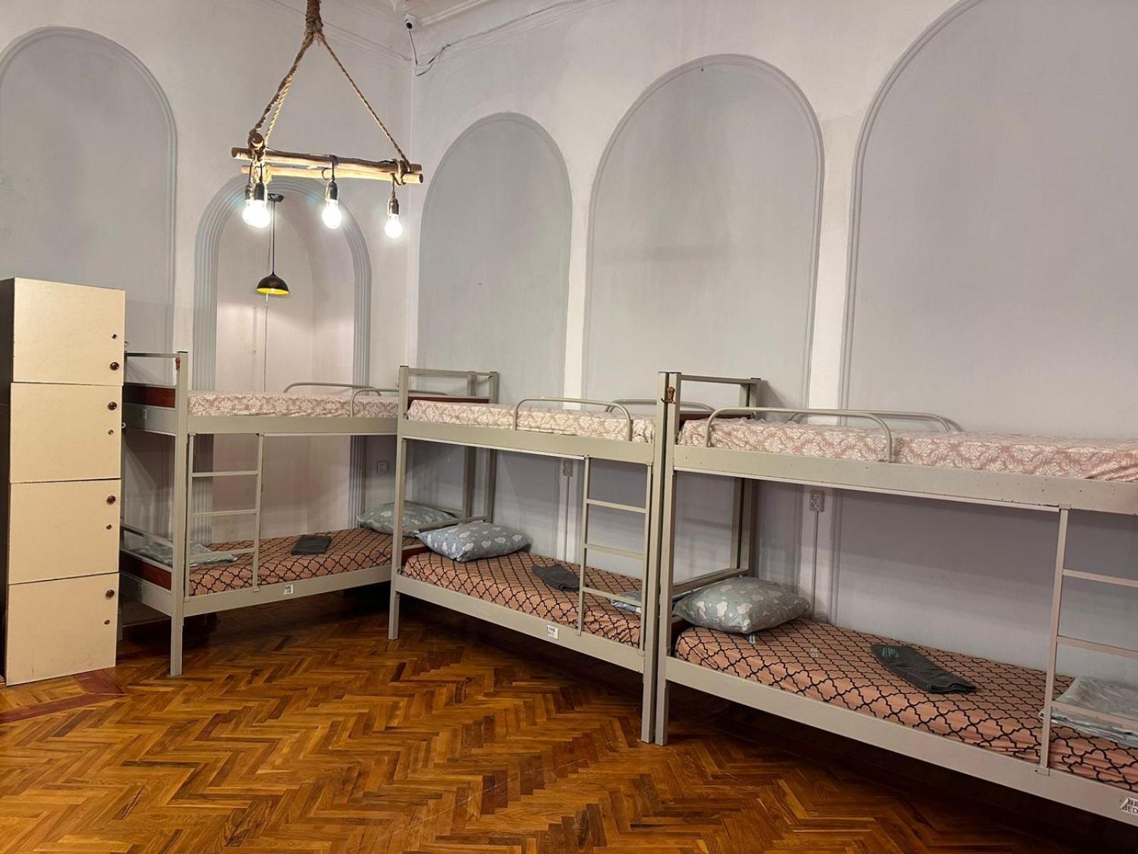 Flora Music & Art Hostel Baku Bagian luar foto